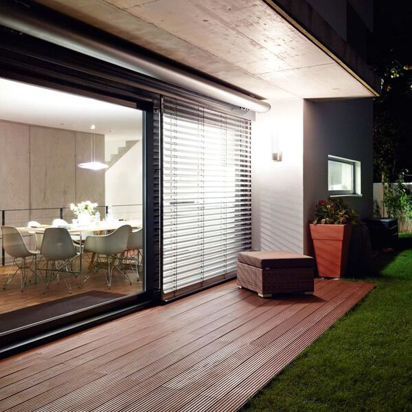 Steinel Lampa zewnętrzna z czujnikiem L 260 LED, srebrna