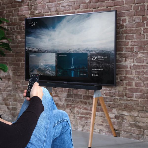 One For All Stojak pod telewizor Falcon 32 - 70 cali, jasnobrązowy