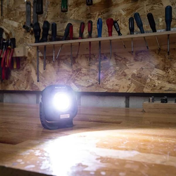 SOLIDLINE Akumulatorowa lampa robocza SAL2R, 1500 Lm