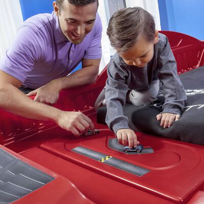 Step2 Łóżko dla dziecka w kształcie samochodu Corvette