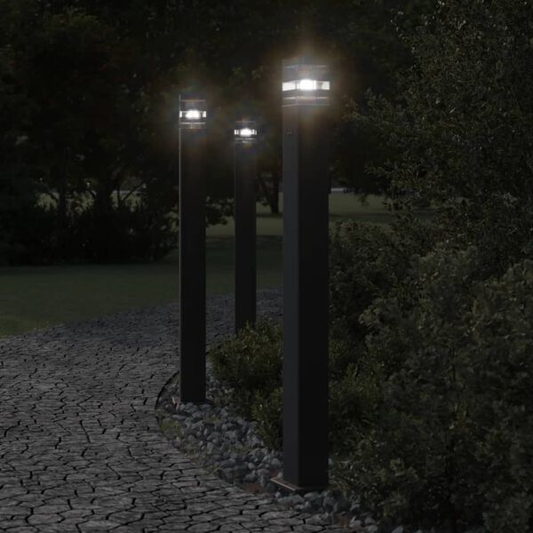 vidaXL Zewnętrzne lampy stojące, z gniazdem, 3 szt., czarne, 110 cm