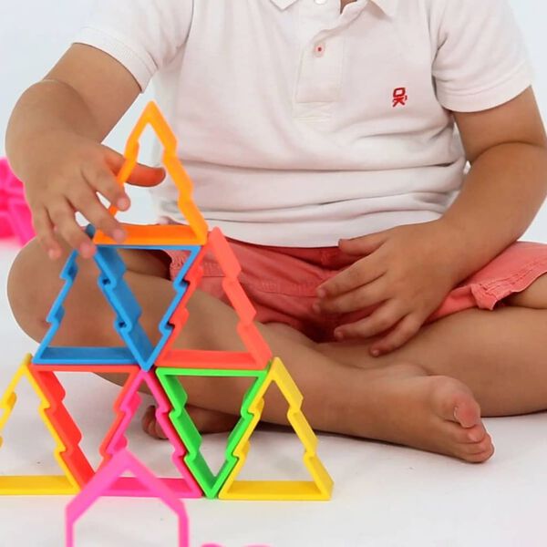 d&euml;na Zestaw silikonowych zabawek Neon w kształcie drzewek, 6 szt.