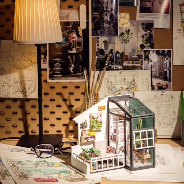 Robotime Zestaw modelarski Balcony Daydreaming ze światłem LED