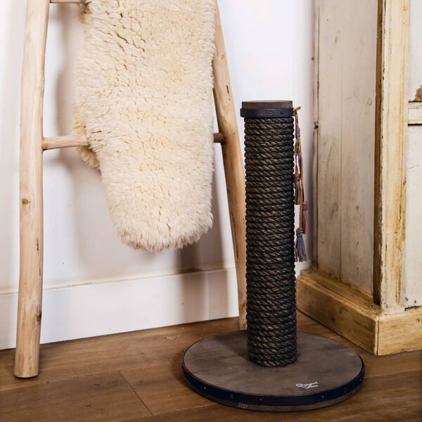 Designed by Lotte Drapak Lumpra, 35x35x55 cm, drewno