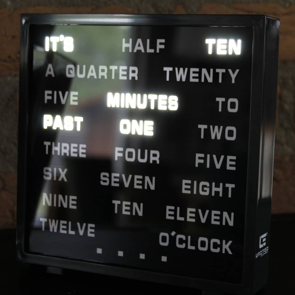 United Entertainment Ścienny zegar słowny, LED, angielski, 16,5x17 cm