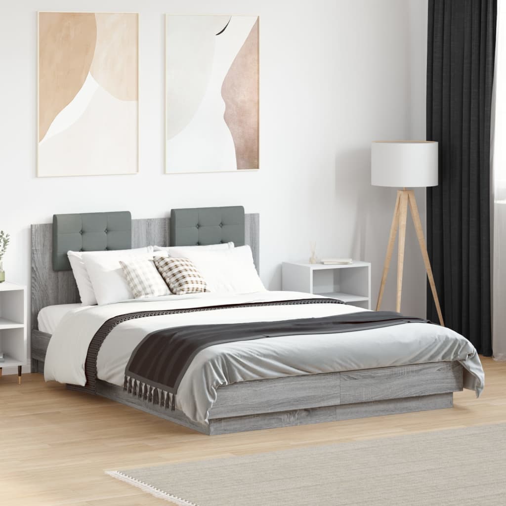 vidaXL Rama łóżka z wezgłowiem i LED, szary dąb sonoma, 135x190 cm